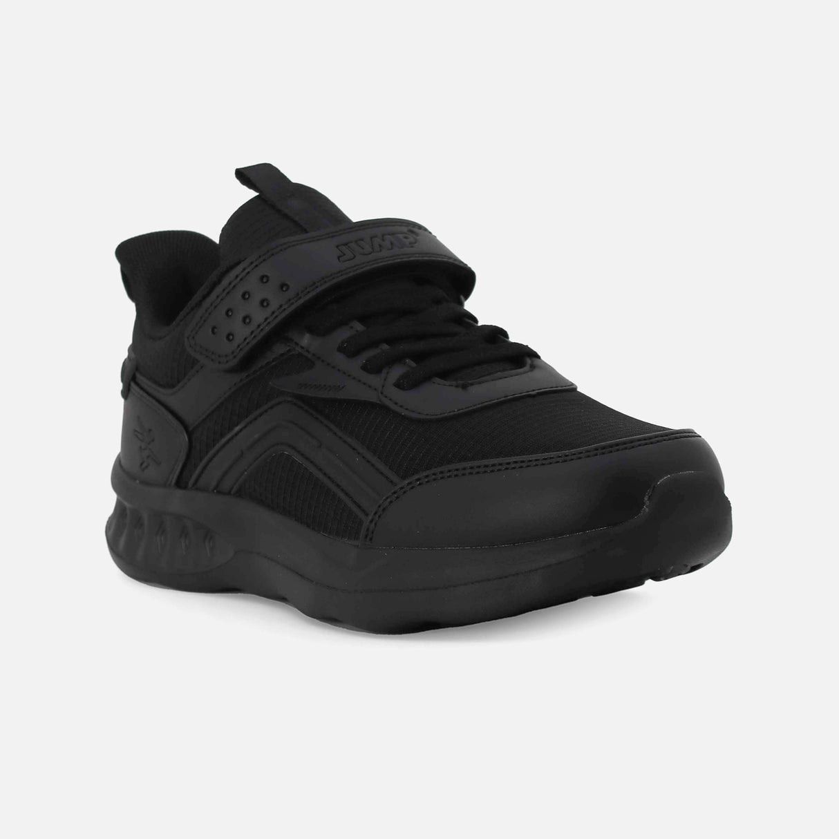 حذاء رياضي ولادي