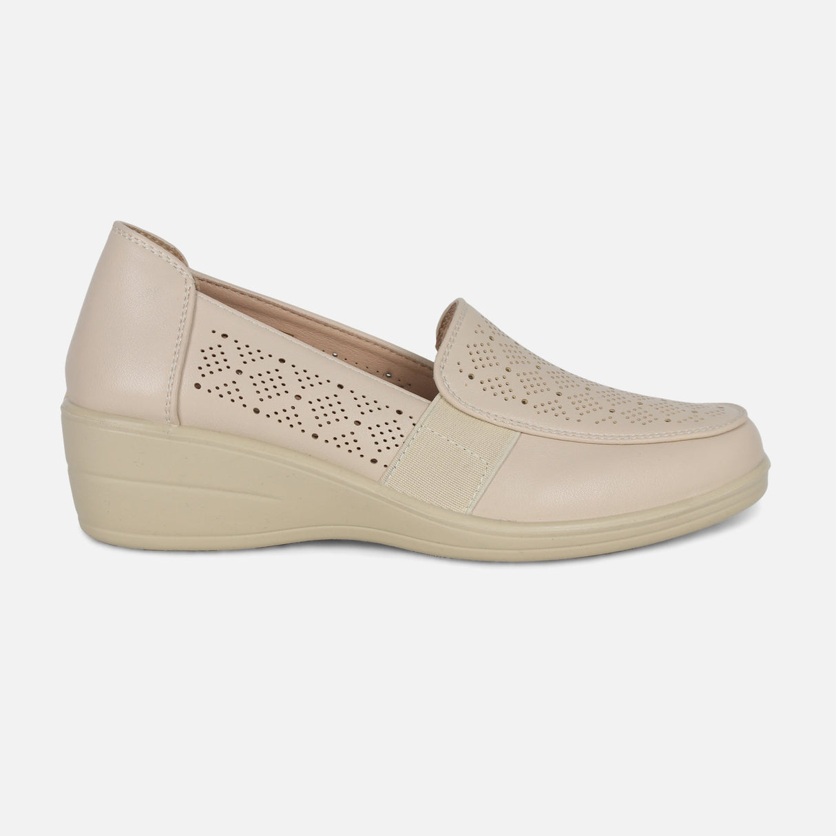 LADIES CASUAL SLIP-ON SHOES