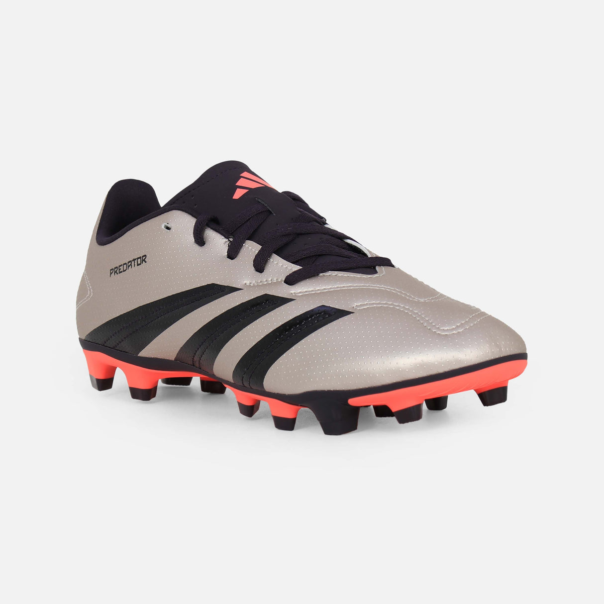 BOYS SOCCER LACE-UP SHOES