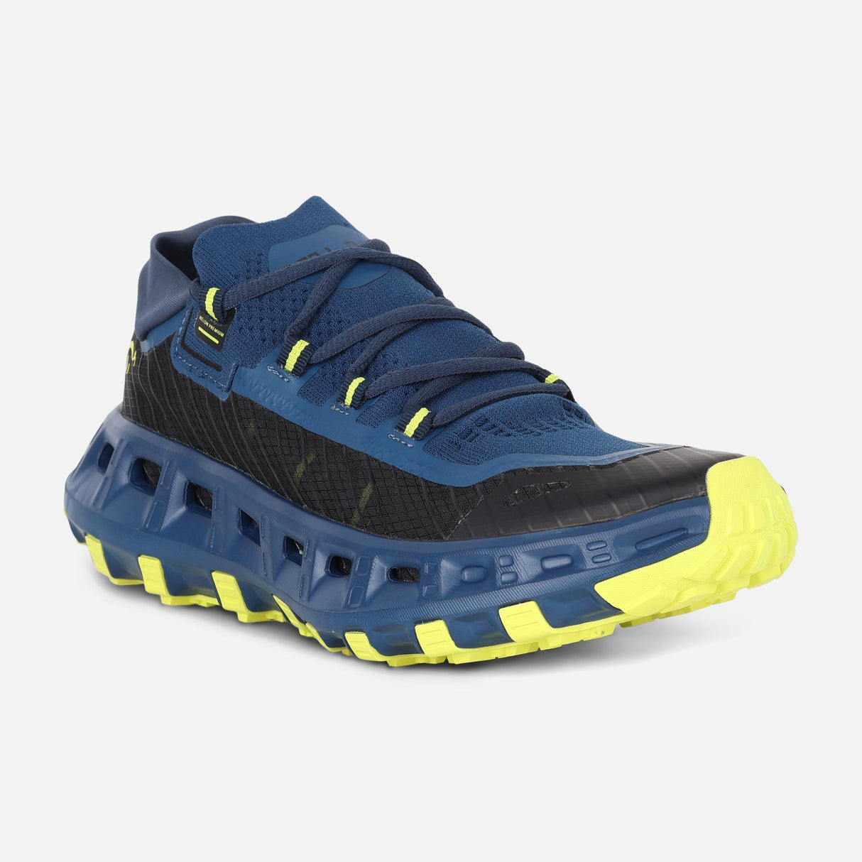 MEN SPORTS SLIP-ON SHOES