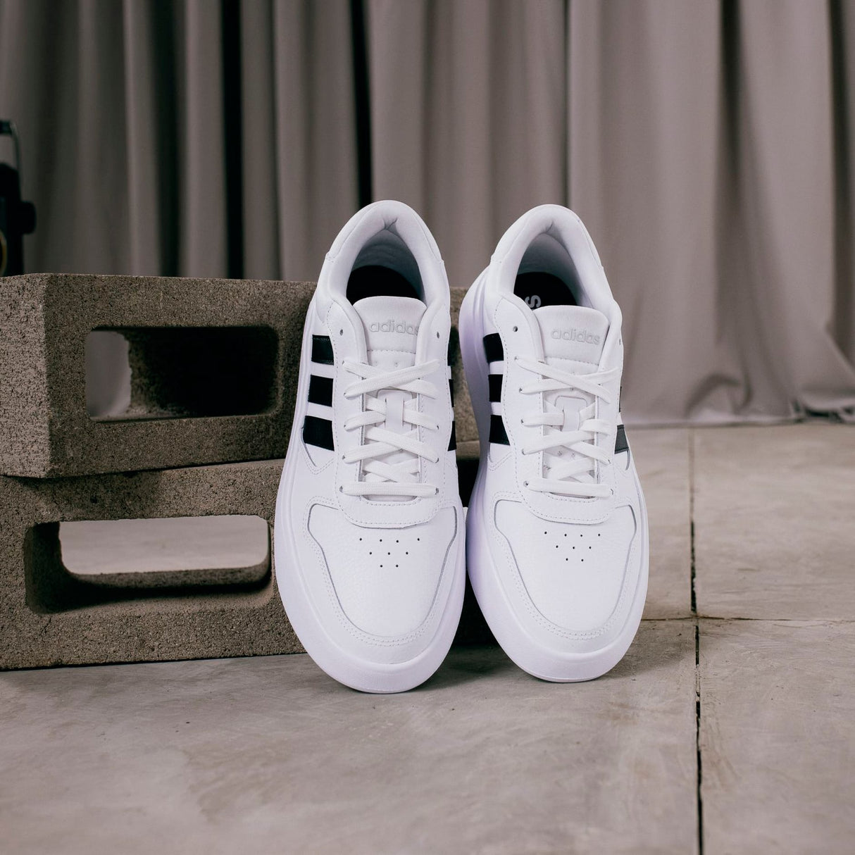 MEN SPORTS LACE-UP SHOES