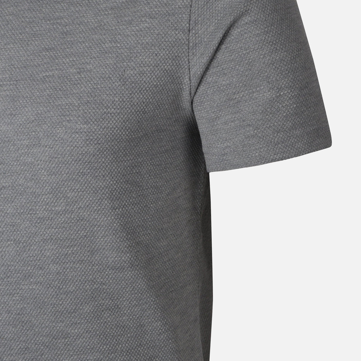 Men T-Shirt Round Neck