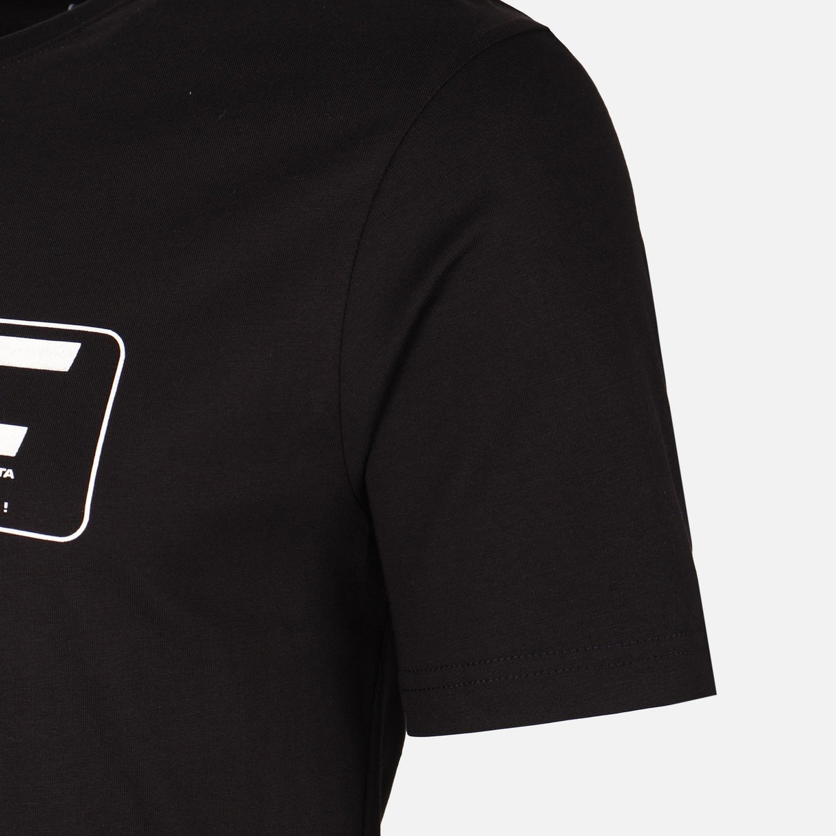 Men T-Shirt Round Neck