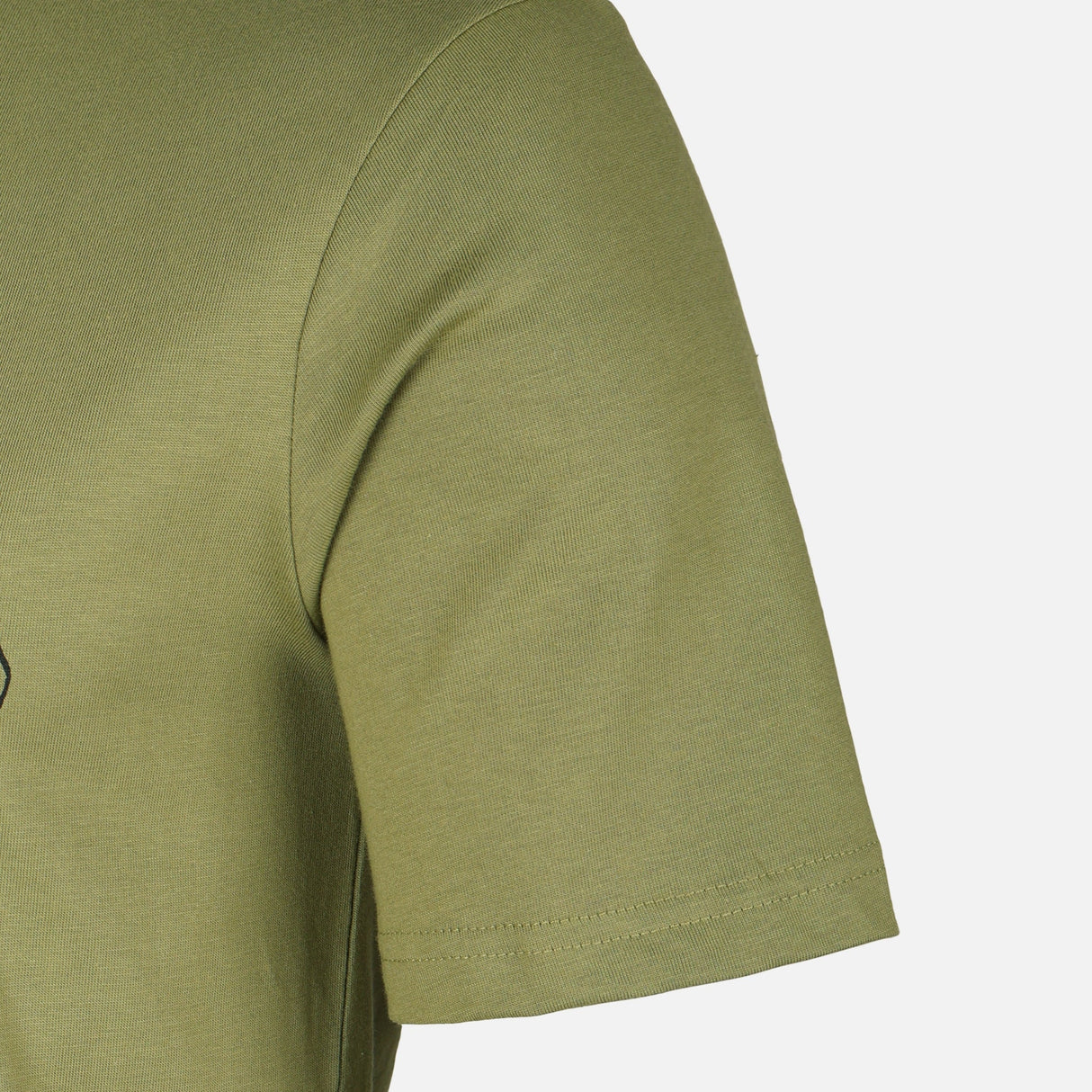 Men T-Shirt Round Neck