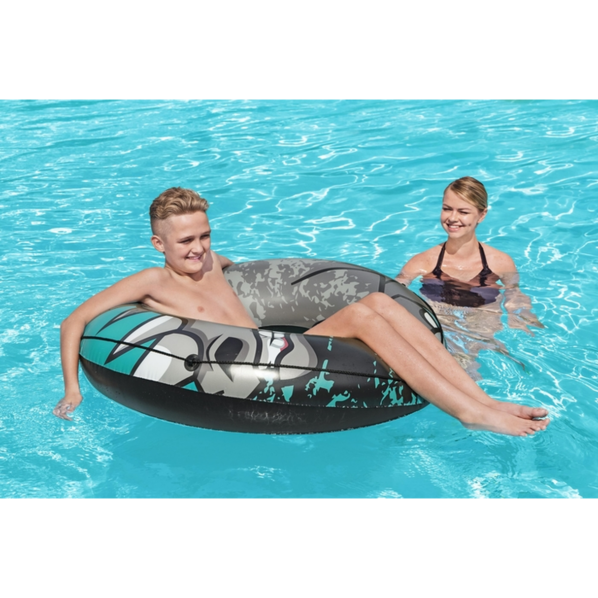 عوامة للسباحة