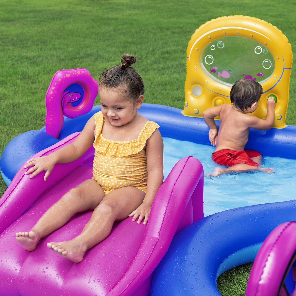 مركز اللعب المائي (3.30X1.88M)