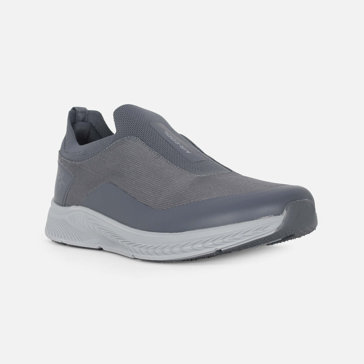 MEN SPORTS SLIP-ON SHOES