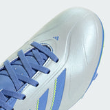 BOYS SOCCER LACE-UP SHOES