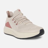 حذاء رياضي نسائي