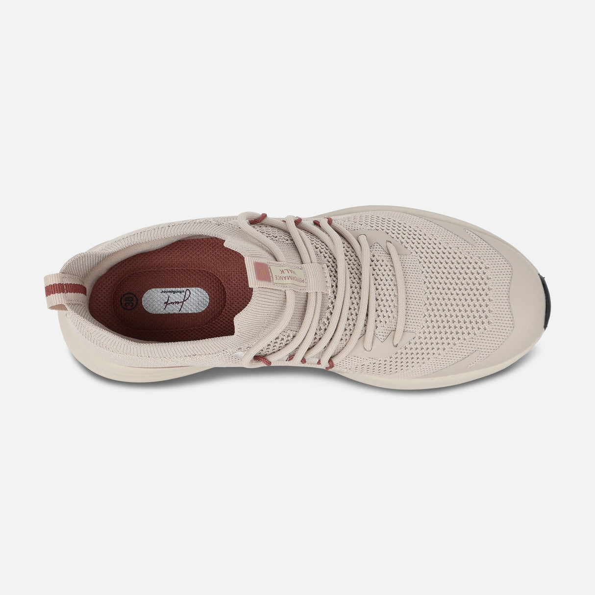 حذاء رياضي نسائي