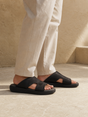 H48-04-26 MEN ARABIC SLIPPERS / H48-04-26 MEN ARABIC SLIPPER - BLACK - on model