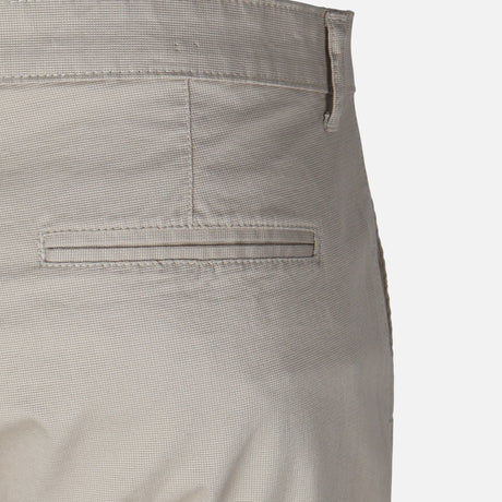 Men Cross Pocket Chino Pants