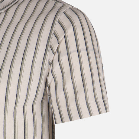 Men Woven Short Sleeve Shirt