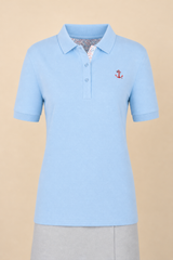 MNBFS72B WOMEN'S B BASIC PQ POLO / MNBFS72B WOMEN'S B BASIC - LTSKY BLUE - on model