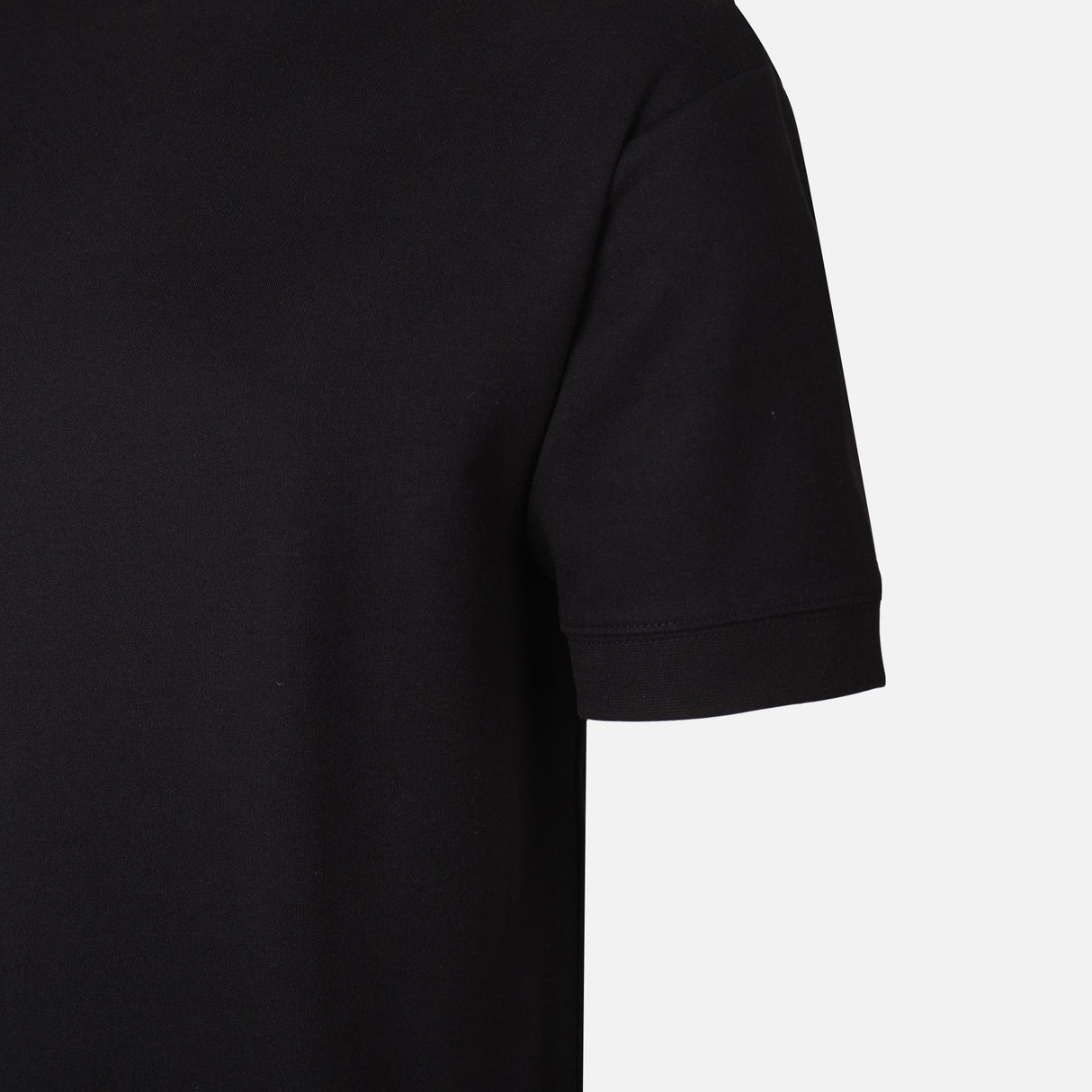 Men T-Shirt Round Neck