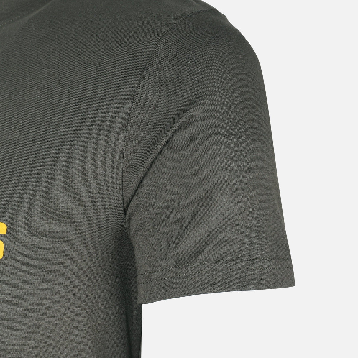 Men T-Shirt Round Neck