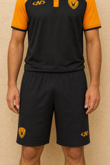 Mens Qadsia Short - BLACK - on model
