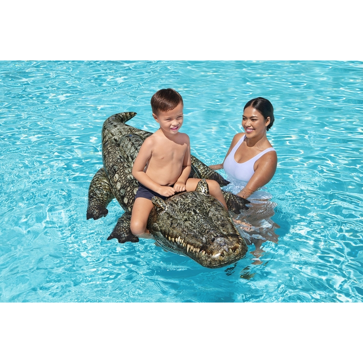 عوامة للسباحة 