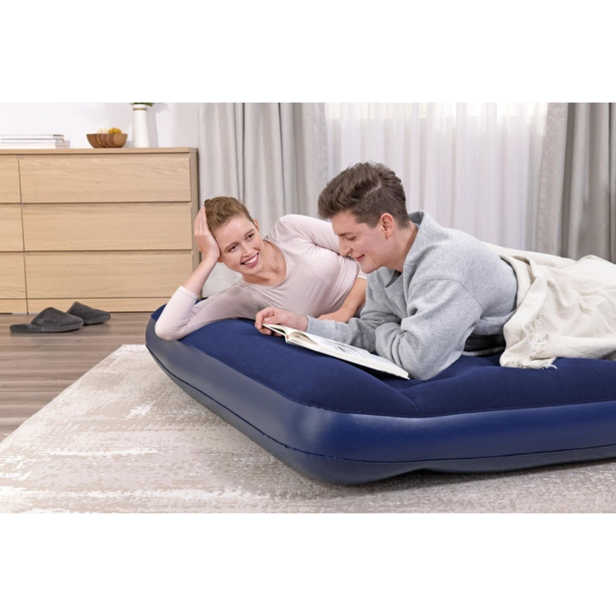 AIR MATTRESS QUEEN BUILT-IN FOOT PUMP (1.01MX97CM)
