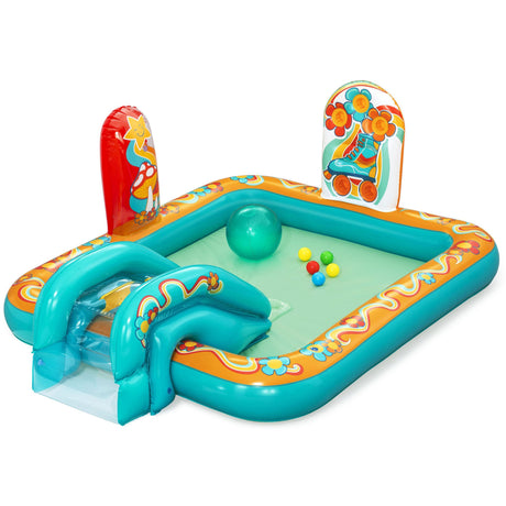Retro Groove Family Water Play Center