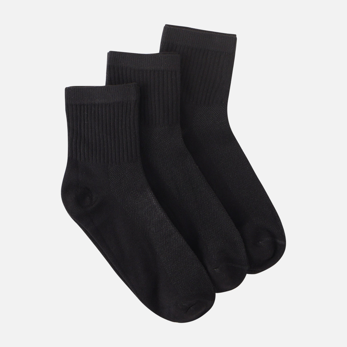 MEN QUARTER SPORTS SOCKS 3 PAIRS